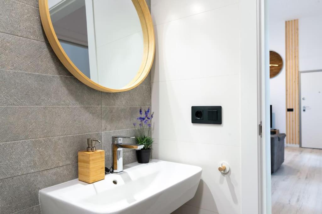 Gb Apartamento Corazon De Sevilla Goyeneta St Exterior foto